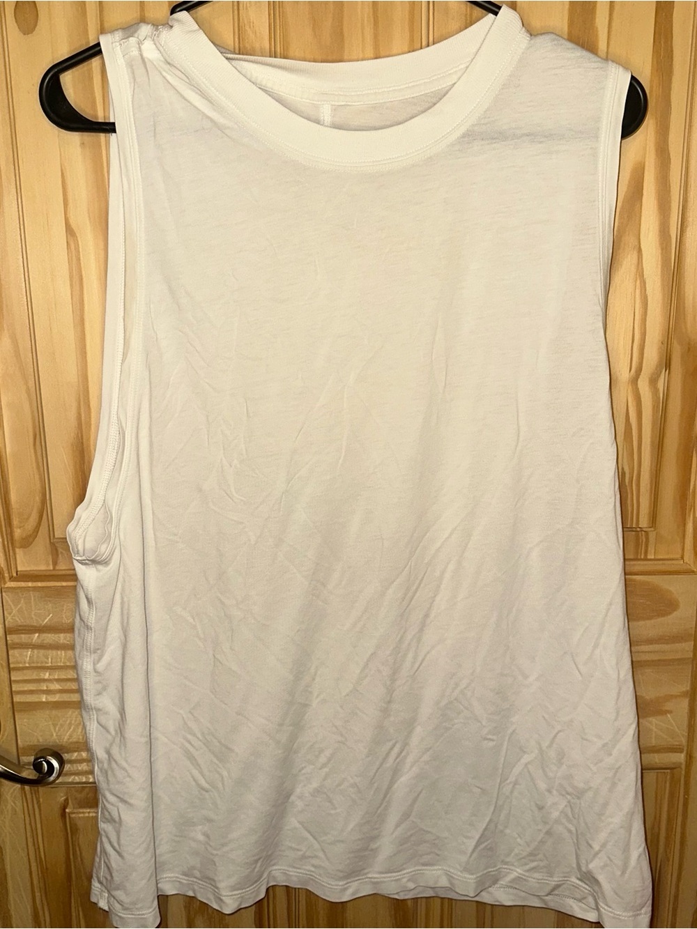 181 Lululemon White Activewear Tank - Best for Size L